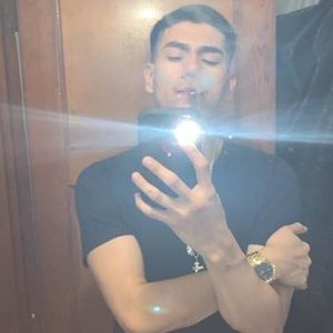 Meet your Posher, Samuel